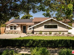 16125 Gledhill St, North Hills, CA 91343