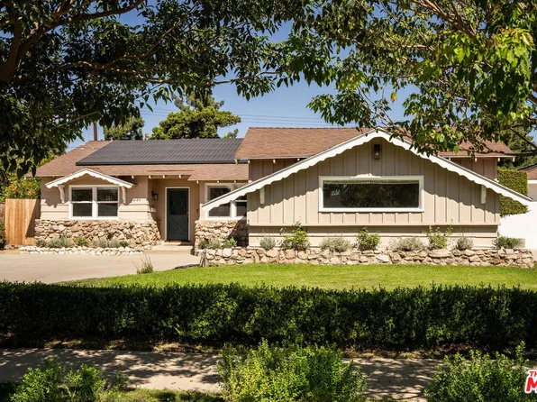 16125 Gledhill St, North Hills, CA 91343