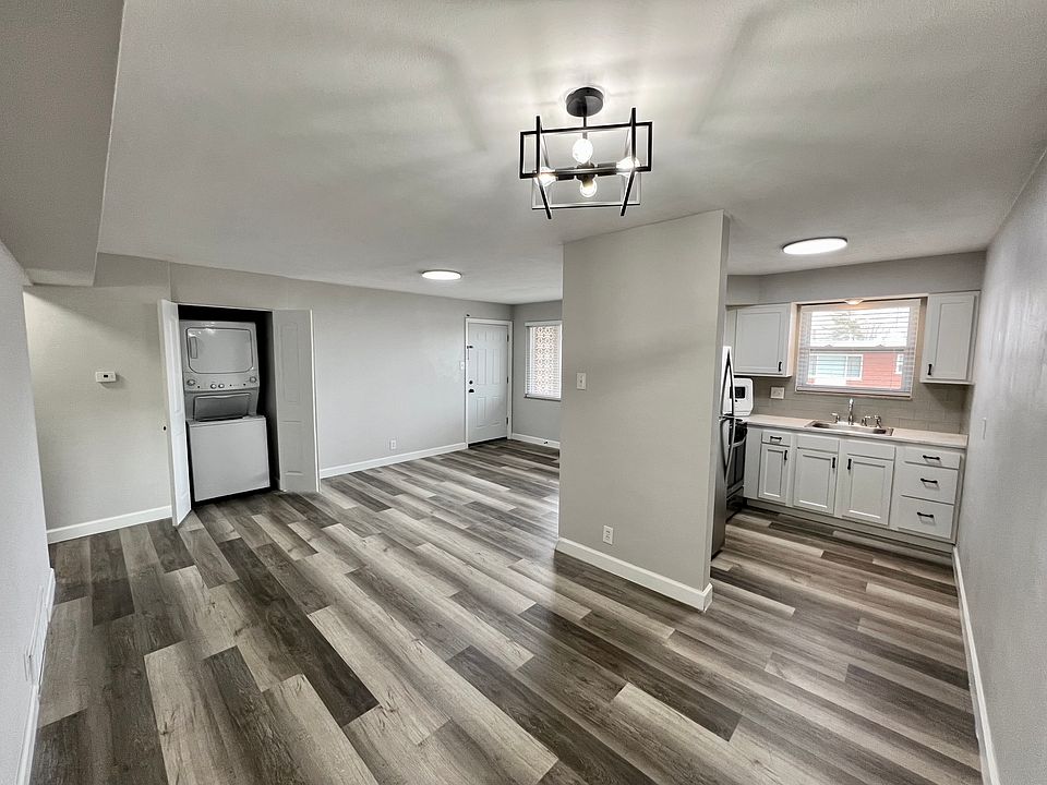 1st image of 7851 Big Bend Blvd APT 7