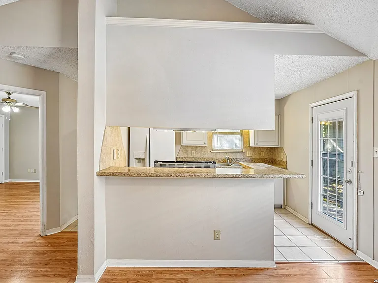 3806 Candlecrown Ct — Photo 4