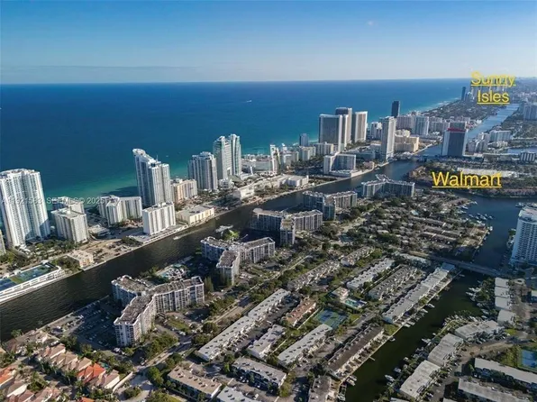 1000 Parkview Dr APT 316, Hallandale, FL 33009
