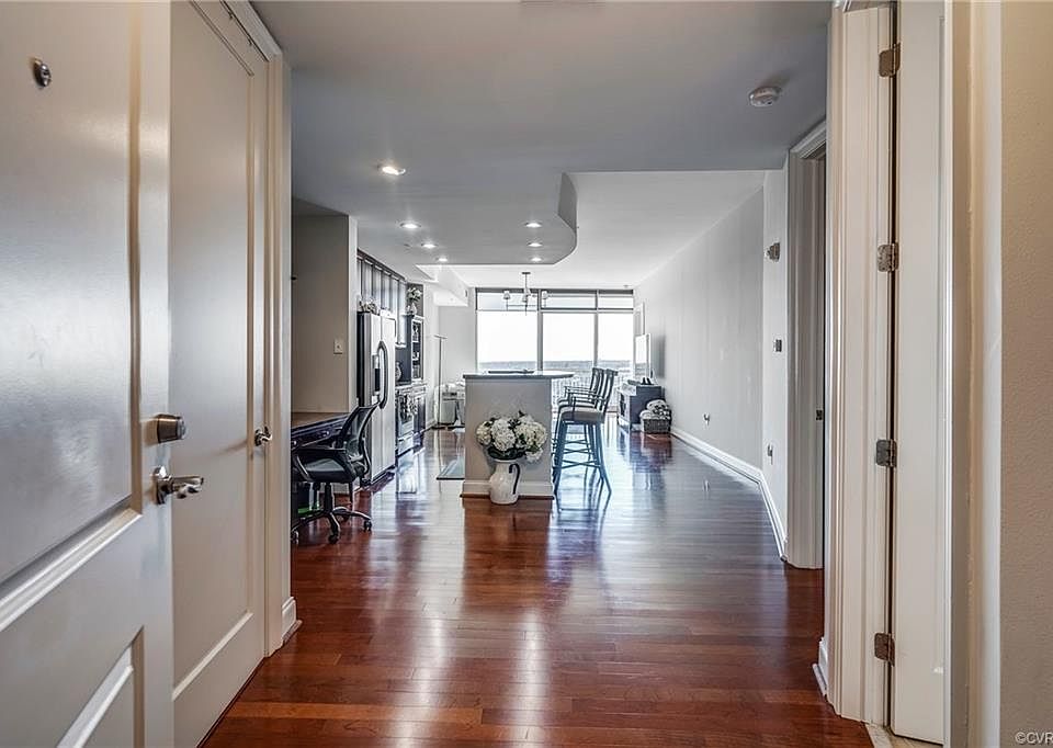 1st image of 301 Virginia St #U1608