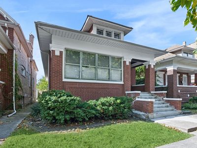 8040 S May St, Chicago, IL, 60620