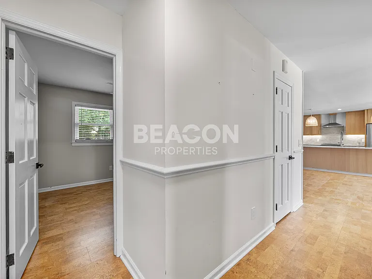 406 W Blackbeard Rd — Photo 36