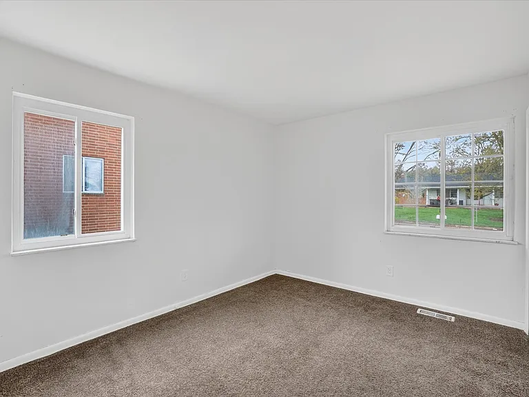 3502 Ridgecliffe Dr #2 — Photo 14