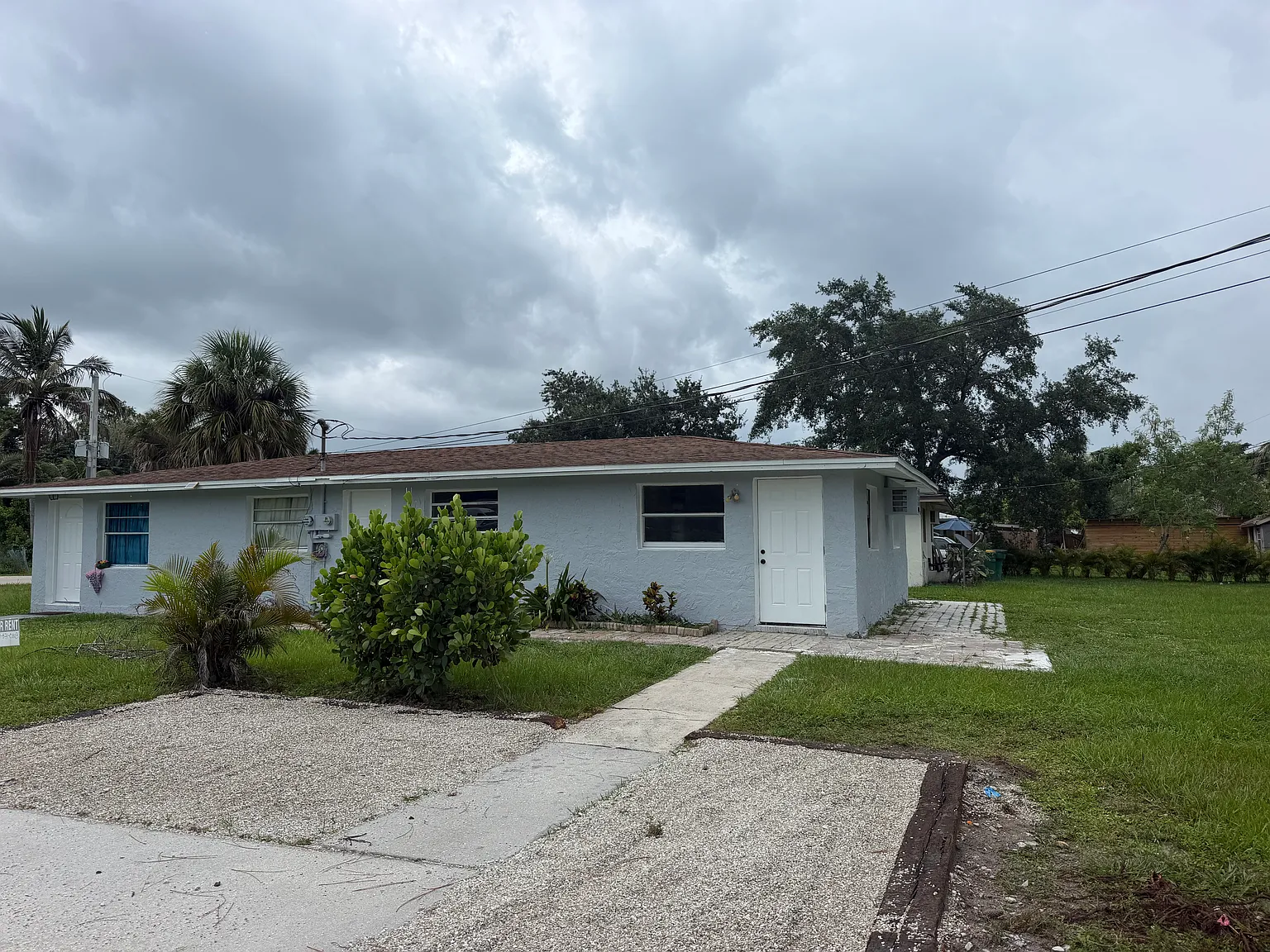 2 bed, 650 sqft, $1,750 — Photo 1