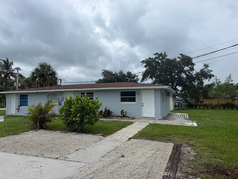 5402 Carolina Ave #5402