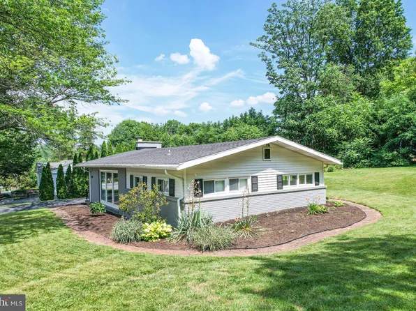 500 Greendale Rd, York, PA 17403