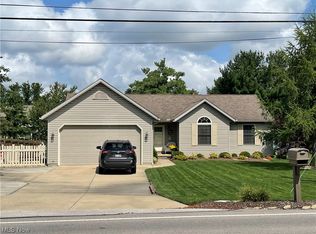 39212 Chestnut Ridge Rd, Elyria, OH 44035