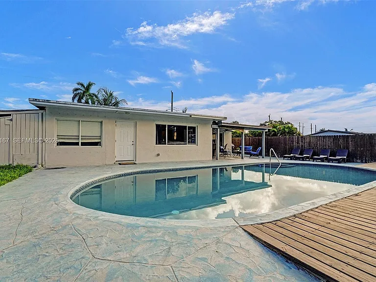 3730 SW 47th Ct — Photo 55