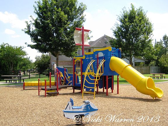 5th image of 20818 Cottage Cove Ln