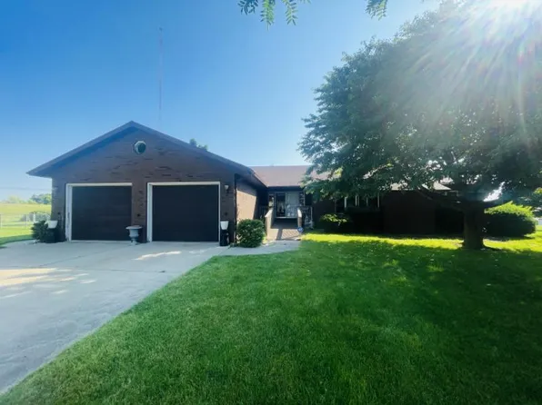 166 Northview Dr, Caro, MI 48723