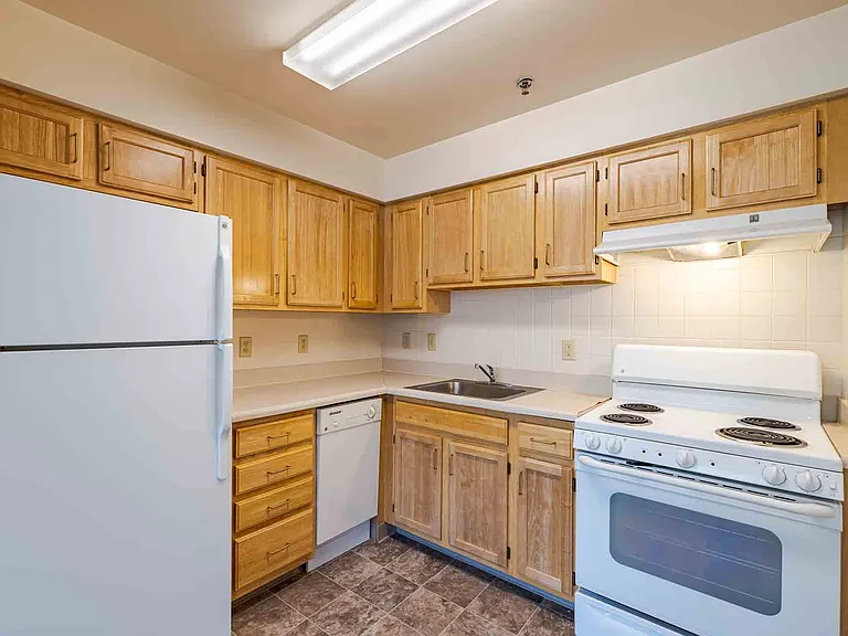 Summit View Place — Photo 10
