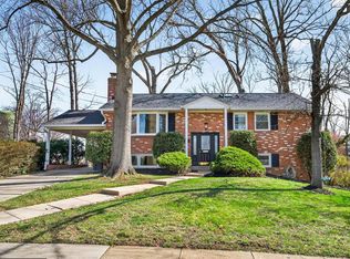 2527 Midway St, Falls Church, VA 22046