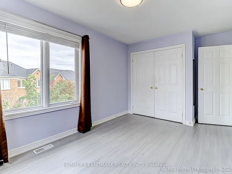 189 Leitchcroft Cres #UPPER — Photo 36