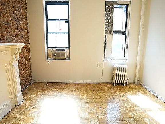 2nd image of 424 E 66th St APT 4RE
