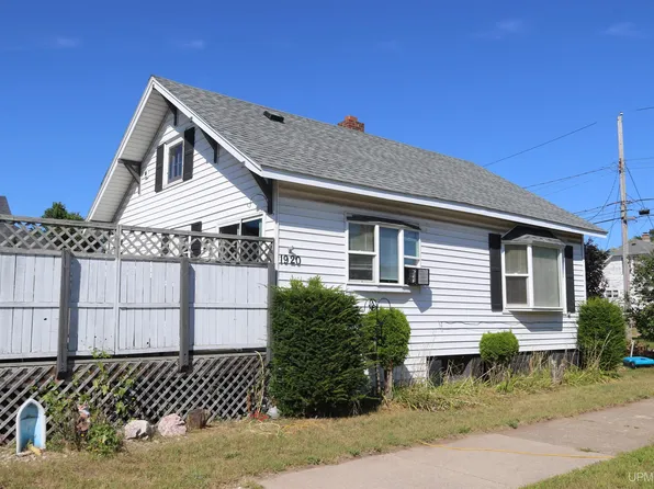 1920 2nd Ave N, Escanaba, MI 49829