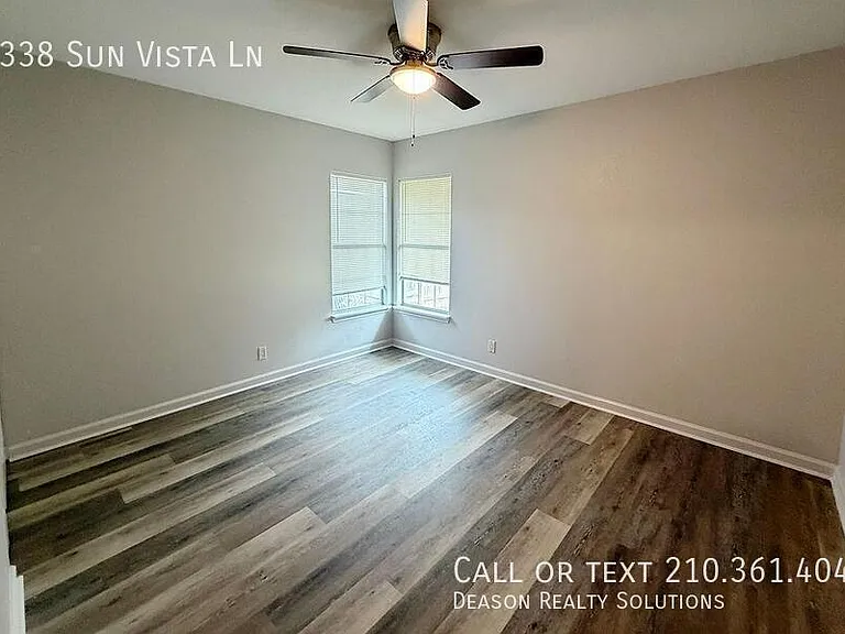 4338 Sun Vista Ln — Photo 3