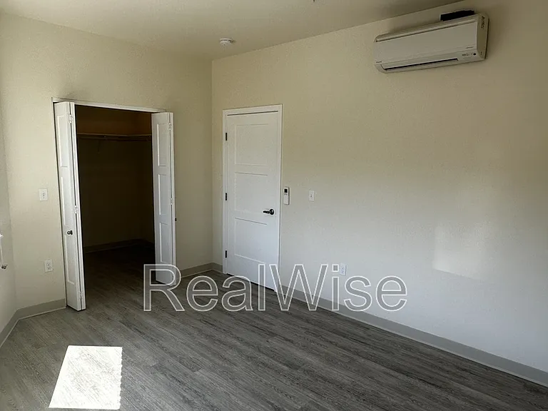 1935 Table Rock Rd #10 — Photo 13