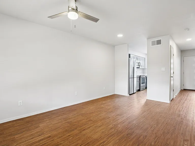 2 and 3 Bedroom Living Room