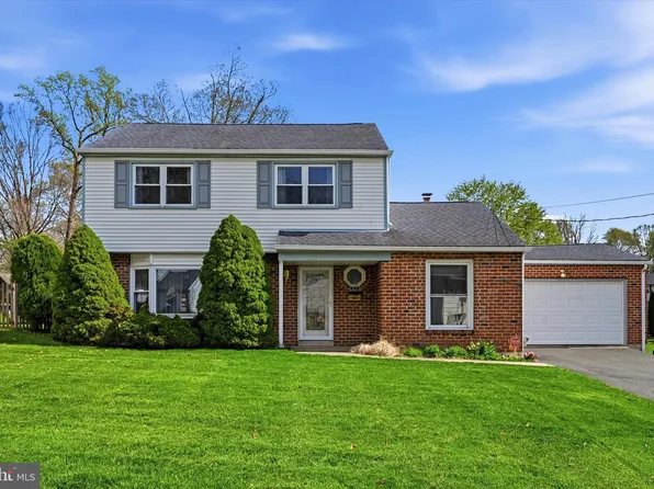227 Tuscany Rd, Aston, PA 19014