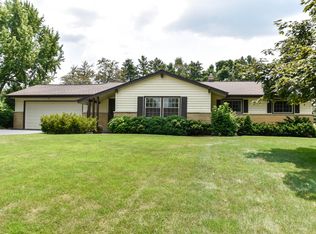 14425 Mildale St, Brookfield, WI 53005