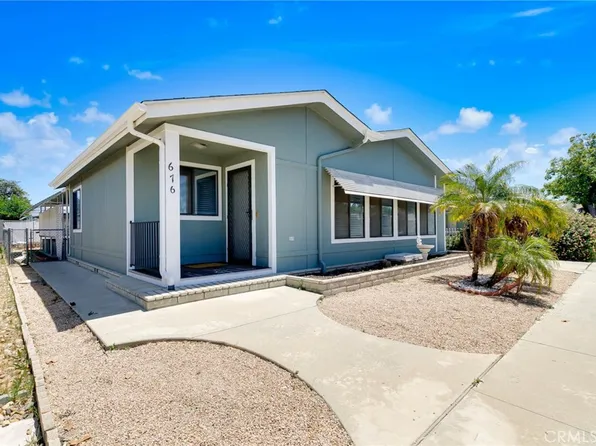 676 Seville Dr, Hemet, CA 92543