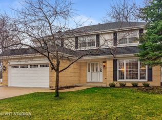 335 S Whitehall Dr, Palatine, IL