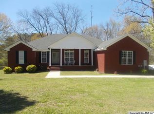 421 Milner St NE, Hartselle, AL 35640