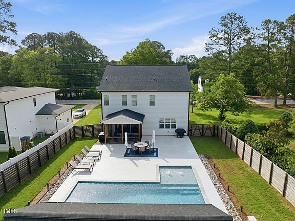 4th image of 10021 Ligon Mill Rd