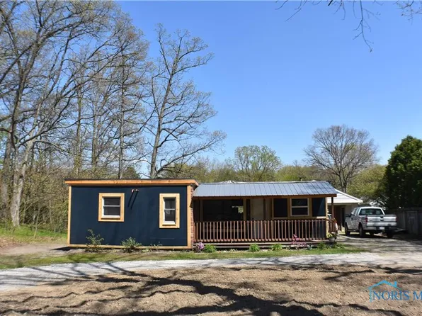 2504 N Centennial Rd, Toledo, OH 43617