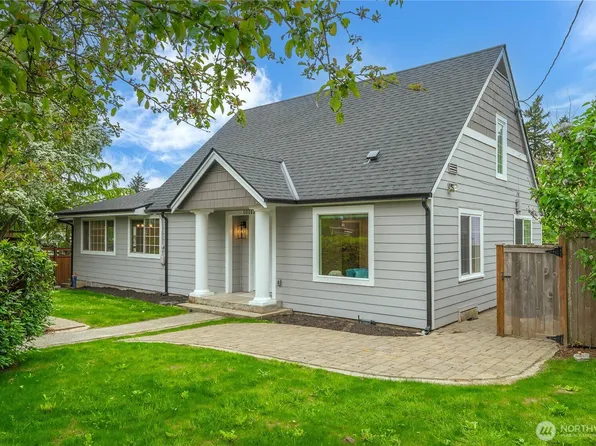 10112 SE 200th Street, Kent, WA 98031