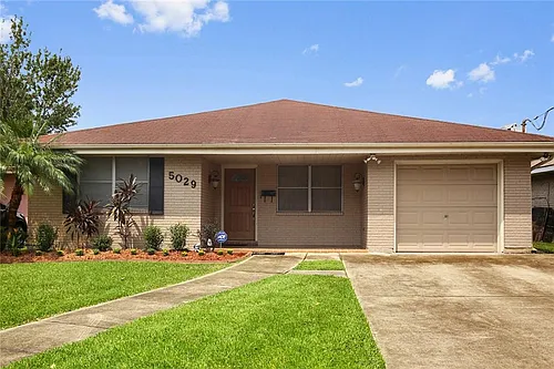 5029 Loveland St Photo 1