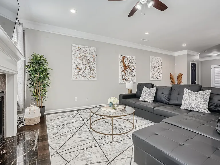 6294 Spring Knoll Ct — Photo 9