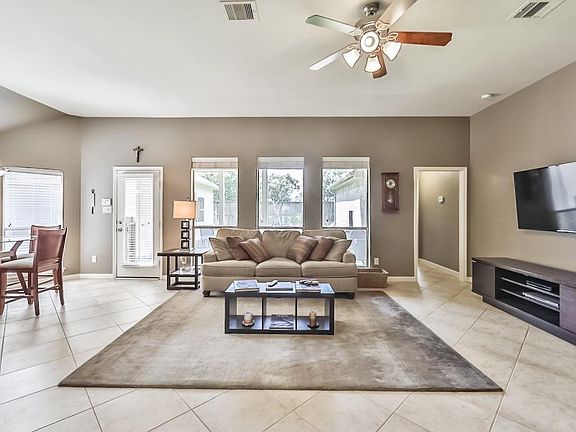 3rd image of 22127 Canyonwood Park Ln