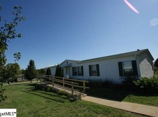 100 Ledgemont Dr, Greenville, SC 29607