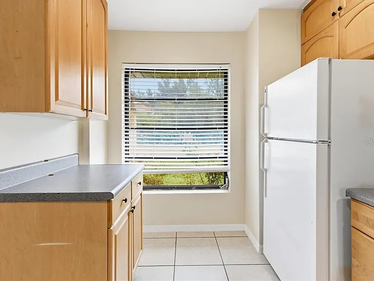 10507 Pendleton Ave #B — Photo 9