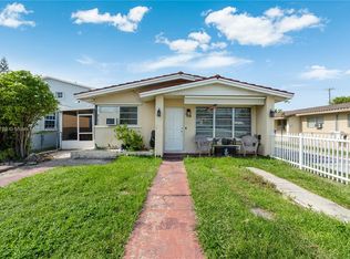 9311 SW 37th St, Miami, FL 33165