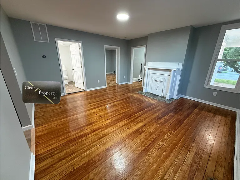 604 Poplar St — Photo 10