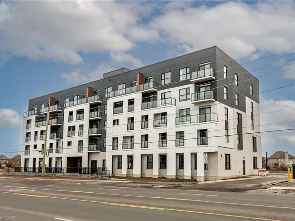 1936 Rymal Rd E #403, Hamilton, ON L0R 1P0