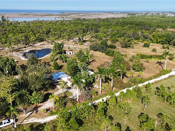 3rd image of 4501 Royal Palm Dr