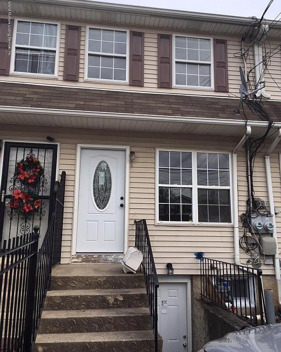 1st image of 217A Granite Ave