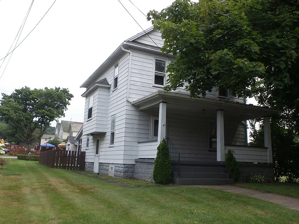 1st image of 686 Park Ave