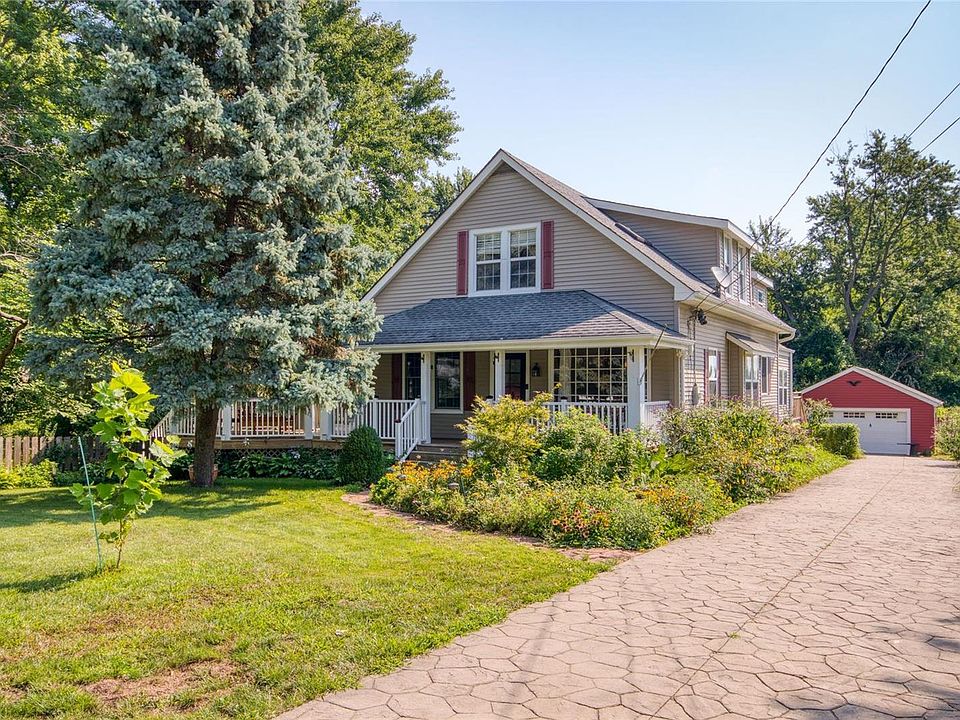 1st image of 132 Reading Ave