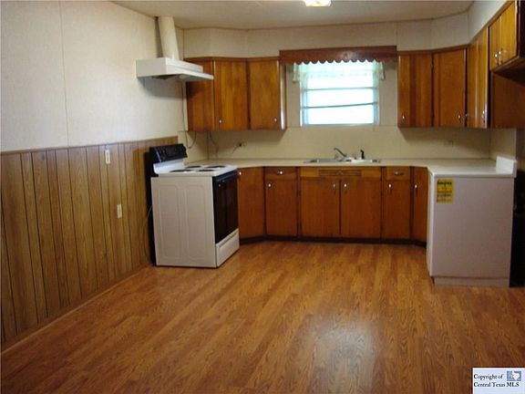 4th image of 2027 Church St