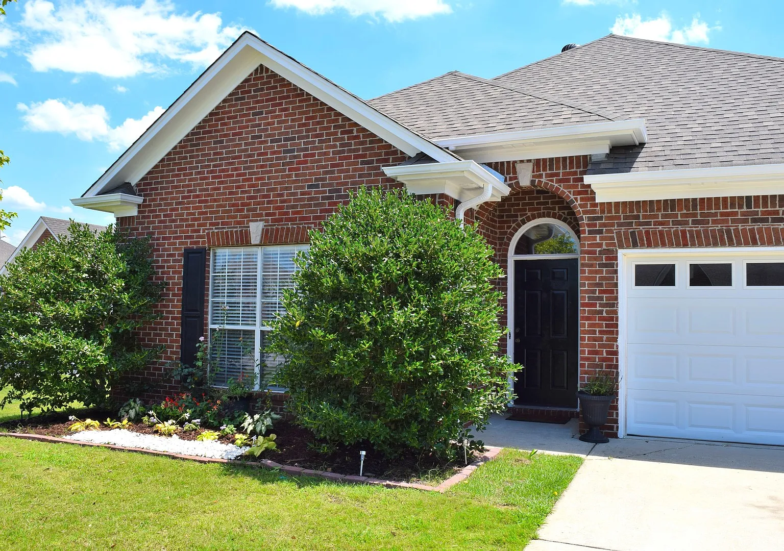 Home available for rent in Calera...View with 48 Hours Notice! — Photo 3