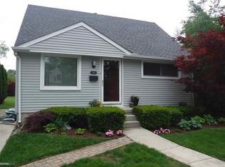 3369 Harvard Rd, Royal Oak, MI 48073