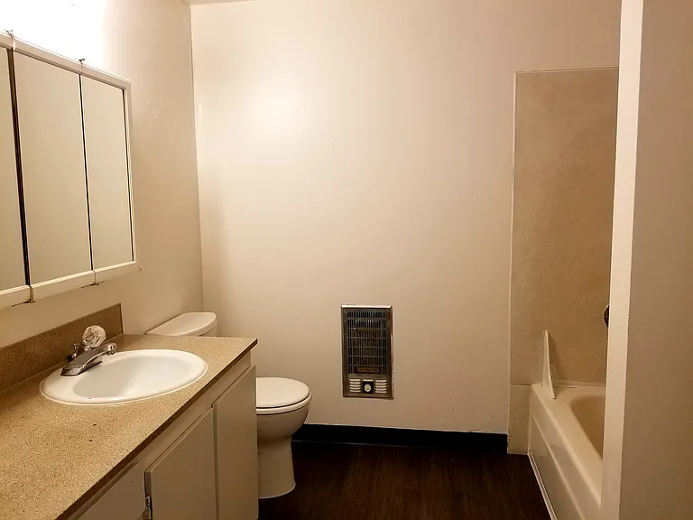 full bath
