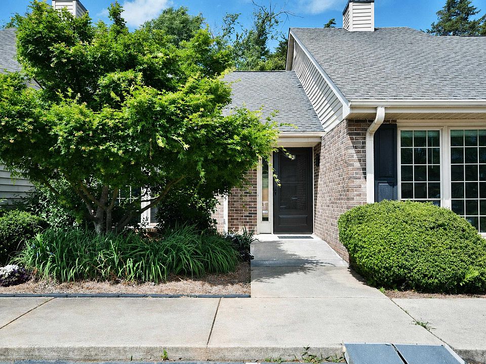 1st image of 73 Forest Lake Dr