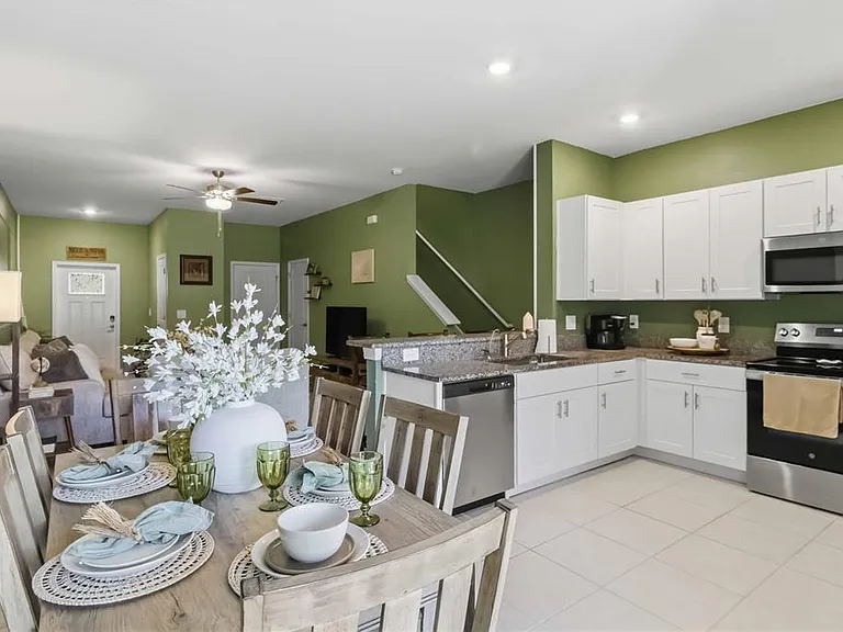 2549 Sunray Venus Way — Photo 11